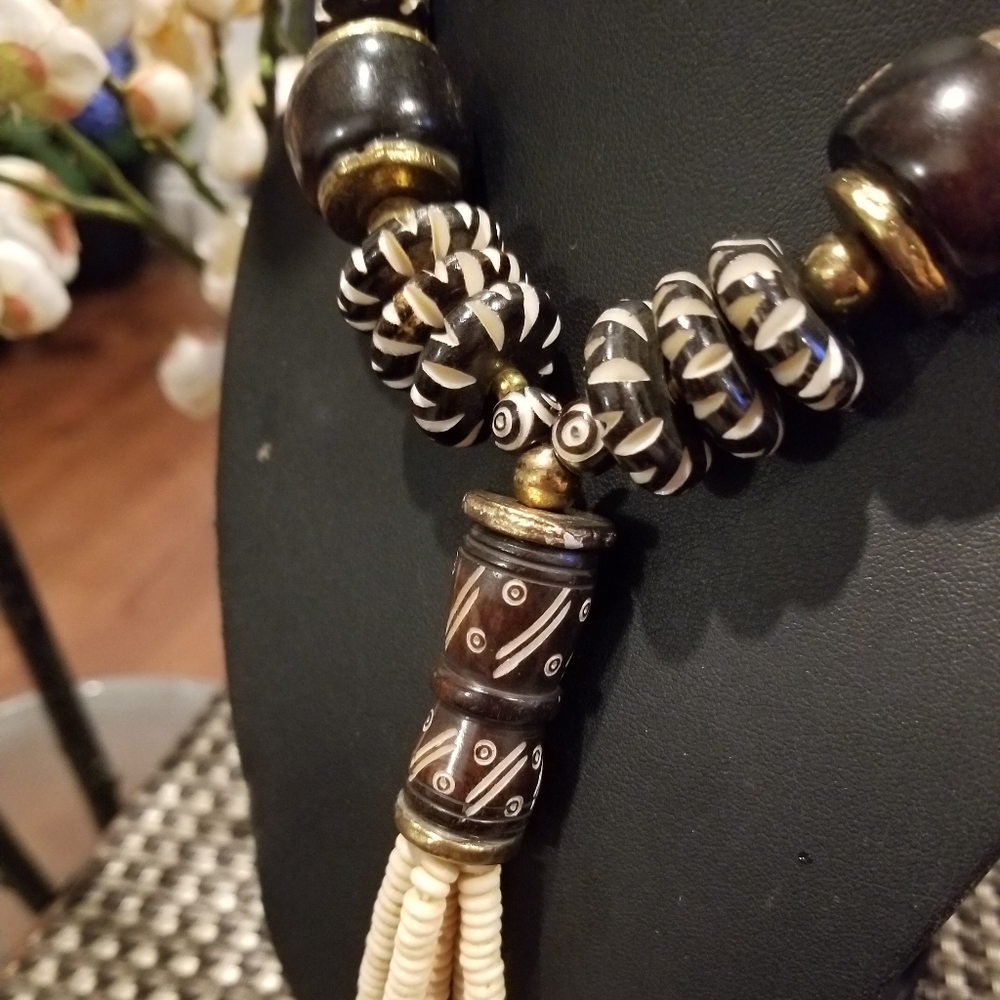 Necklaces - Picture 10 of 16